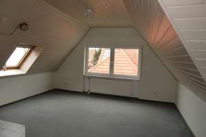 1 Zimmer DG Wohnung in Feudenheim, 46 qm, teilmöbliert
