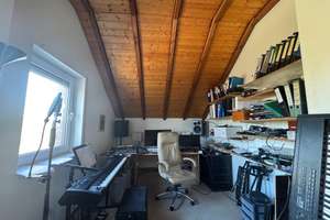 Property thumbnail 9