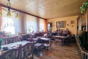 Schickes saniertes Haus mit 175m² Wohnfläche und 3 Garagen mit tollem Grundstück in Meerane – Philippstraße 15, 8393 Zwickau (Kreis) – Vorschaubild 9