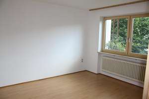 freistehendes Einfamilienhaus – Die vollständige Adresse der Immobilie erhältst du vom Anbieter., 85659 Forstern – Vorschaubild 8