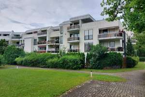 Lebendiger Alltag in Perlach: 2-Zimmer-Wohnung mit Balkon