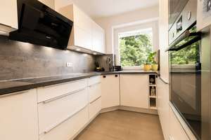 ***Einziehen und wohlfühlen – Hochwertig kernsanierte 4-Zimmer-Wohnung mit Balkon*** – Die vollständige Adresse der Immobilie erhältst du vom Anbieter., 81475 Fürstenried-West, München – Vorschaubild 6