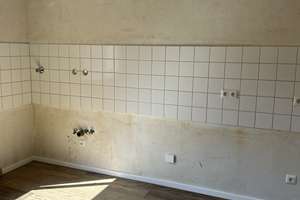 Zentrale und helle 2-Zimmer-Wohnung mitten im Herzen von Frohnhausen – Pützstraße 3, 45144 Frohnhausen, Essen – Vorschaubild 11