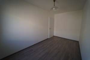 Schöne 4 Zimmer ca. 90 qm Wohnfläche, 2 Stock, in Beste Lage St.-Johannis renoviert – Die vollständige Adresse der Immobilie erhältst du vom Anbieter., 90419 Sandberg, Nürnberg – Vorschaubild 23