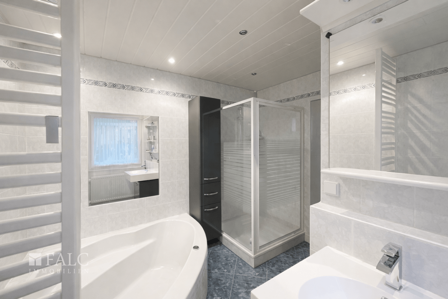 Immobilie in Mittenwalde - Zukunftssichere Kapitalanlage: Zweifamilienhaus in ruhiger Lage von Mittenwalde - Bild 3