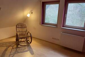 Lichtdurchflutete 6,5 Zimmer Wohnung – 91094 Langensendelbach – Vorschaubild 7
