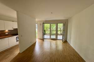 Erdgeschoss-Wohnung mit 3 Zimmern und Terrasse – Jürgen-Töpfer-Straße 34, 22763 Othmarschen, Hamburg – Vorschaubild 2