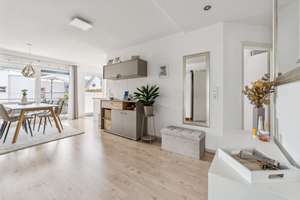 Ruhiges Wohnen in Worblingen- Gepflegte 3-Zimmerwohnung mit Balkon, Terrasse, Garage & Stellplatz – 78239 Rielasingen-Worblingen – Vorschaubild 3
