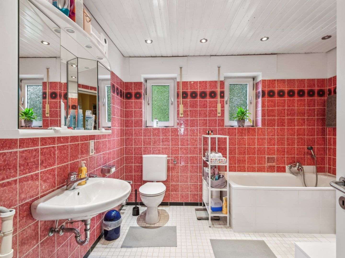 Immobilie in Rüdesheim am Rhein - Akttraktive 3-Zimmer-Wohnung mit Balkon in Rüdesheim  - Bild 3