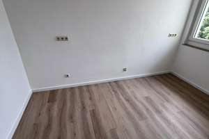 Tolle 3 Zimmer Wohnung in Holsterhausen mit 2 Balkonen! – 45147 Holsterhausen, Essen – Vorschaubild 7