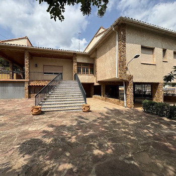 Villa zum Verkauf in Torres Torres, 4 Schlafzimmer.