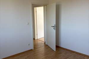 2 Zimmern Dachgeschosswohnung mit 23,5 qm Dachterasse von Privat – Die vollständige Adresse der Immobilie erhältst du vom Anbieter., 21031 Lohbrügge, Hamburg – Vorschaubild 28