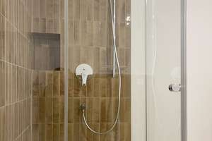 Property thumbnail 36