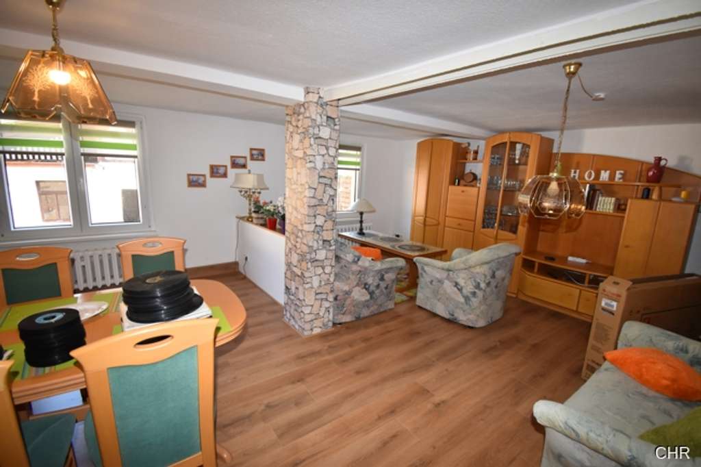 Immobilie in Ellrich - Platz für die größere Familie - überwiegend modernisiertes Ein- / Zweifamilienhaus in ruhiger Lage - Bild 1