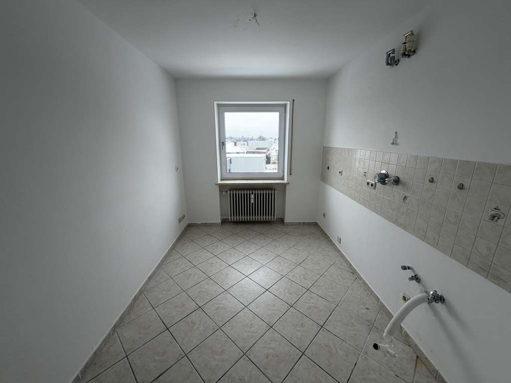 Immobilie in Straubing - Ideal für Selbstnutzer & Anleger: Solide 3-Zimmer-ETW in gepflegter Wohnanlage - Bild 2