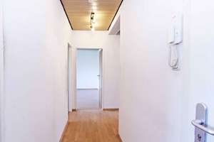 Helle 3-Zimmer Dachgeschosswohnung mit Fernwärme in Bremen-Gartenstadt Süd! – Die vollständige Adresse der Immobilie erhältst du vom Anbieter., 28201 Gartenstadt Süd, Bremen – Vorschaubild 5