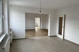 Freundliche 4-Zimmer-Wohnung in Darmstadt – Die vollständige Adresse der Immobilie erhältst du vom Anbieter., 64283 Mitte, Darmstadt – Vorschaubild 9