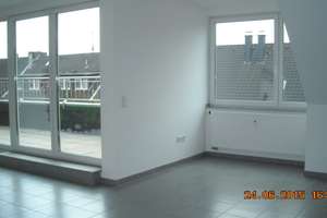 Großzügige moderne Dachgeschosswohnung mit Balkon in der Cranger Straße – Die vollständige Adresse der Immobilie erhältst du vom Anbieter., 45891 Erle, Gelsenkirchen – Vorschaubild 2