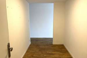 Gepflegte zwei Zimmer Wohnung im Schlossquartier frei! – Flämische Str. 1, 24103 Altstadt, Kiel – Vorschaubild 3