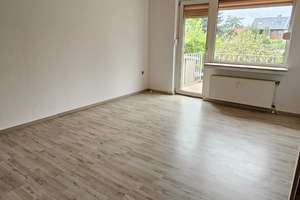Viel Platz für den Alltag in diesem sanierungsbedürftigen Haus in Oberhausen – 46119 Heide, Oberhausen – Vorschaubild 13
