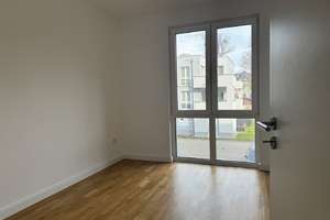 Hochwertige 3-Raum-Wohnung mit Balkon - Aufzug vorhanden! – Helmstedter Straße 4, 39112 Sudenburg, Magdeburg – Vorschaubild 4