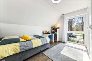 Modern, hell, familienfreundlich: Effizientes und neuwertiges Einfamilienhaus in Hamburg-Lurup – Die vollständige Adresse der Immobilie erhältst du vom Anbieter., 22549 Lurup, Hamburg – Vorschaubild 15