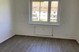 Hier fühlen Sie sich wohl: 2-Zimmer-Wohnung frisch renoviert und sofort anmietbar! – Pommerschestr. 10, 23558 Lübeck – Vorschaubild 6