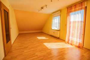 Gepflegtes Einfamilienhaus mit Garten und Garage in traumhafter Lage – ideal für Familien! – Mittelring 13, 7586 Greiz (Kreis) – Vorschaubild 14