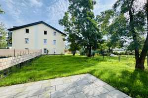 Charmante Doppelhaushälfte / Townhouse mit Gartenparadies im Herzen Altglienickes! – Berlin – Vorschaubild 2