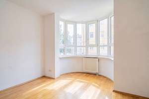 Großzügige 4-Zimmer-Wohnung mit besonderem Charakter in der begehrten Maxvorstadt – Die vollständige Adresse der Immobilie erhältst du vom Anbieter., 80799 Am alten nördlichen Friedhof, München – Vorschaubild 2