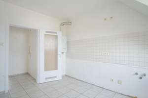 + tolle Wohnung in ruhiger Lage in Neudorf + – Fraunhoferstraße 33, 47057 Neudorf-Süd, Duisburg – Vorschaubild 8