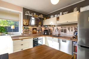 4-Zimmer-Erdgeschosswohnung mit sonnigem Garten in ruhiger Lage in Kreyenbrück – Die vollständige Adresse der Immobilie erhältst du vom Anbieter., 26133 Bümmerstede, Oldenburg (Oldenburg) – Vorschaubild 4