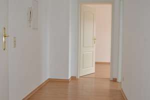 I gemütliche DG-Wohnung I Laminat I Duschbad I – Gerstäckerstraße 4, 4159 Möckern, Leipzig – Vorschaubild 9
