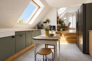 Exklusives Mehrfamilienhaus mit Praxis, 2 Einliegerwohnungen & Innenhof | ca. 245 m² | 10,5 Zimmer – Die vollständige Adresse der Immobilie erhältst du vom Anbieter., 79291 Merdingen – Vorschaubild 3