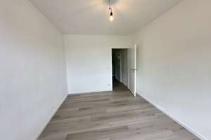 Modernisierte 3-Zimmer-Wohnung mit Balkon, Garage & Einbauküche in MG-Giesenkirchen / Neersbroich – Tackhütte xx, 41238 Giesenkirchen-Nord, Mönchengladbach – Vorschaubild 13