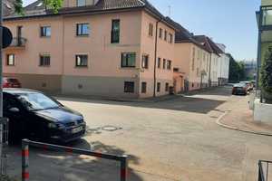 Freundliche und sanierte 7-Zimmer-Doppelhaushälfte in Stuttgart Zuffenhausen – Stuttgart – Vorschaubild 1