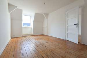3-Zimmer-Dachgeschosswohnung im repräsentativen Jugendstilgebäude! – Die vollständige Adresse der Immobilie erhältst du vom Anbieter., 22299 Winterhude, Hamburg – Vorschaubild 6