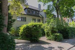 Blick in die Gärten - TOP-Lage Nähe Waitzstzraße – Die vollständige Adresse der Immobilie erhältst du vom Anbieter., 22607 Groß Flottbek, Hamburg – Vorschaubild 3