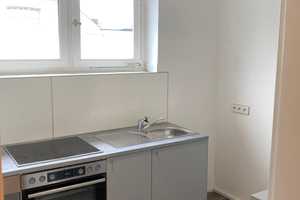 Renovierte 3. Zi.- Wohnung mit schöner Küche und zwei Balkone, ab sofort verfügbar – Urftstraße 111, 41239 Mönchengladbach – Vorschaubild 14