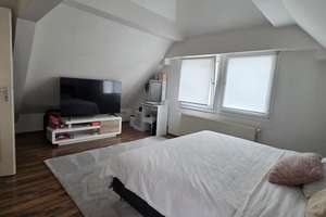 Helle 2 Zimmer Dachgeschosswohnung mit Balkon in Frankfurt-Seckbach  – Wilhelmshöher Straße 122, 60389 Seckbach, Frankfurt am Main – Vorschaubild 10