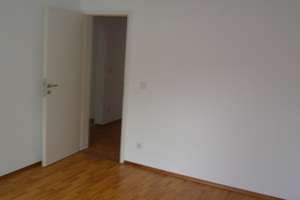 Alltagstaugliche 3 Zimmer in Wiesbaden-Biebrich – Rathausstraße 75, 65203 Biebrich, Wiesbaden – Vorschaubild 15