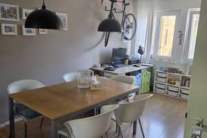 Helle 2,5-Zimmer-Wohnung mit Loggia und schöner Aussicht  in Stuttgart West  – Forststraße 211, 70193 Kräherwald, Stuttgart – Vorschaubild 2