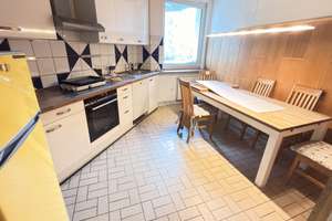 Lebendiger Wohnraum in Essen: 3,5-Zimmer-Wohnung mit Balkon – Giesebrechtstraße 30, 45144 Frohnhausen, Essen – Vorschaubild 10