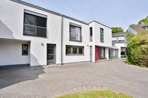 KR-Forstwaldnähe! Traumhaftes Familiendomizil auf herrlichem Grundstück und 250 m² Wohnfläche! – Die vollständige Adresse der Immobilie erhältst du vom Anbieter., 47804 Benrad-Süd, Krefeld – Vorschaubild 27