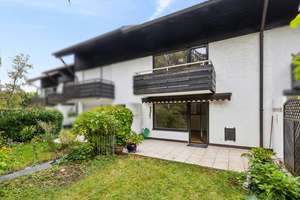 *WALDTRUDERING AUFGEPASST* Charmantes Split-Level-Reihenhaus in begehrter Lage – Die vollständige Adresse der Immobilie erhältst du vom Anbieter., 81827 Waldtrudering, München – Vorschaubild 2