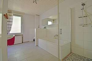 Sehr großzügige 4-Zimmer-Wohnung in charmantem Altbau unterhalb des Weinbergs – Die vollständige Adresse der Immobilie erhältst du vom Anbieter., 34121 Süd, Kassel – Vorschaubild 9