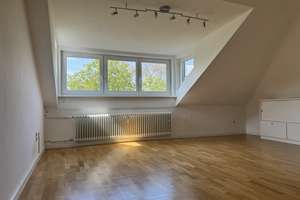 Attraktive  DG-Wohnung - Citylage an Kuppelkirche , hohe Lebensqualität; von privat – Die vollständige Adresse der Immobilie erhältst du vom Anbieter., 64283 Mitte, Darmstadt – Vorschaubild 2