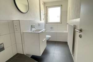 Großzügige & frisch renovierte 3 Zimmer Wohnung in Pforzheim – Gymnasiumstraße 121, 75175 Oststadt, Pforzheim – Vorschaubild 2
