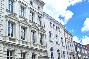 Eindrucksvolles Wohn- & Geschäftshaus mit 7 WE (6 frei verfügbar) und 1 GE in bester Altstadtlage!
