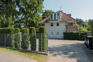 Gepflegtes, energieeffizientes MFH mit 9 vermieteten Wohneinheiten – Kapitalanlage der Extraklasse – Die vollständige Adresse der Immobilie erhältst du vom Anbieter., 12529 Schönefeld – Vorschaubild 1